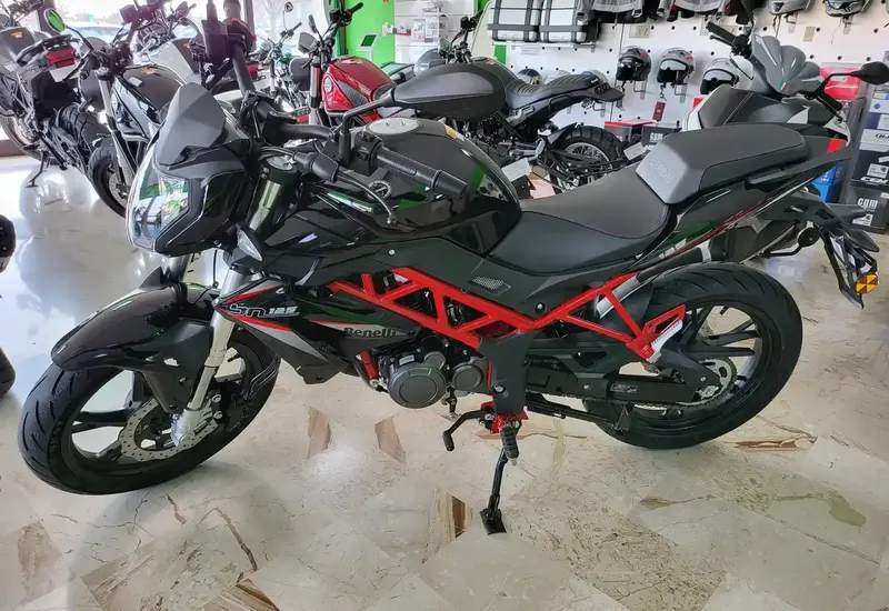 Benelli BN 125