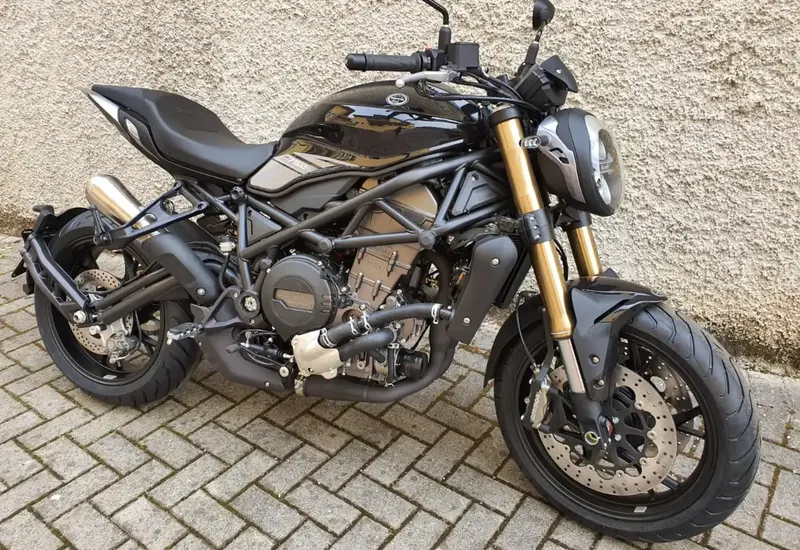 Benelli 752 S