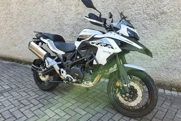 Benelli TRK 502