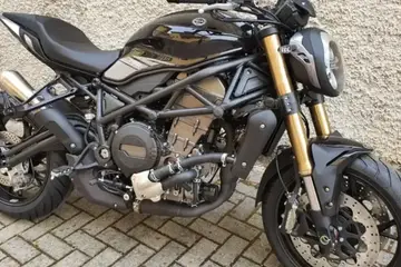 Benelli 752 S